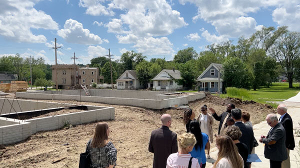 Director-Thompson-Visit-002